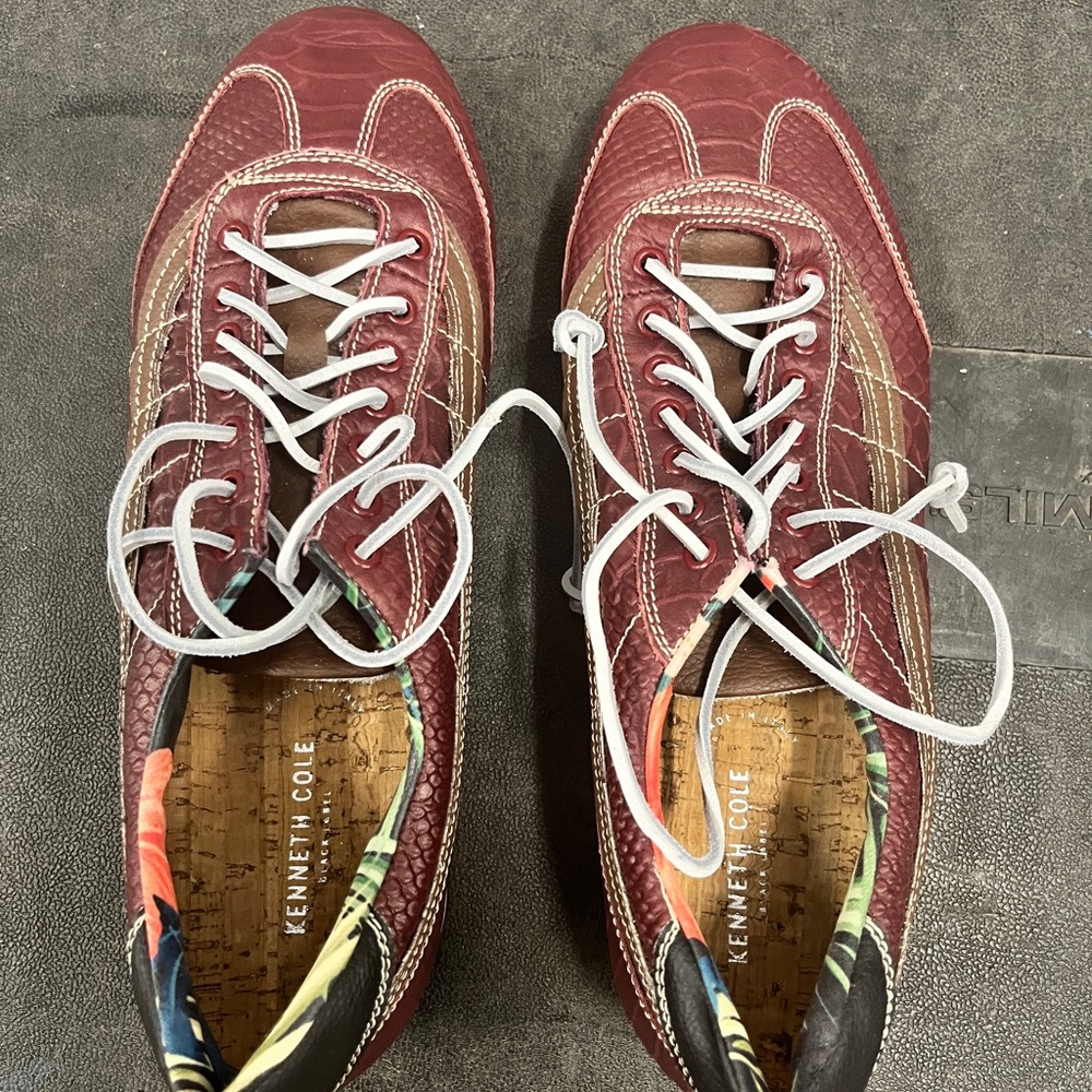 Kenneth Cole Men's Burgundy Sneakers with White Leather Laces